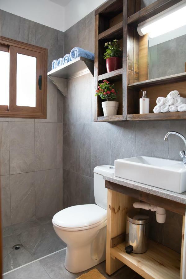Mp Cozy Apartment Near The Sea 파포스 외부 사진