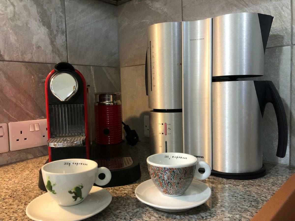 Mp Cozy Apartment Near The Sea 파포스 외부 사진